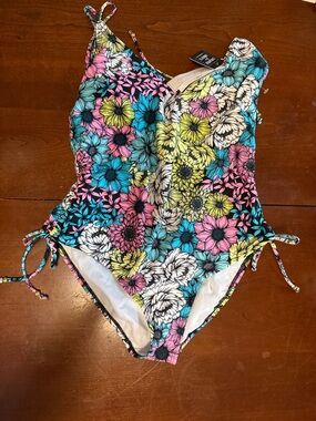 Salt + Cove Floral One-Piece Swimsuit in Blue, Pink, Yellow, White, Black NWT